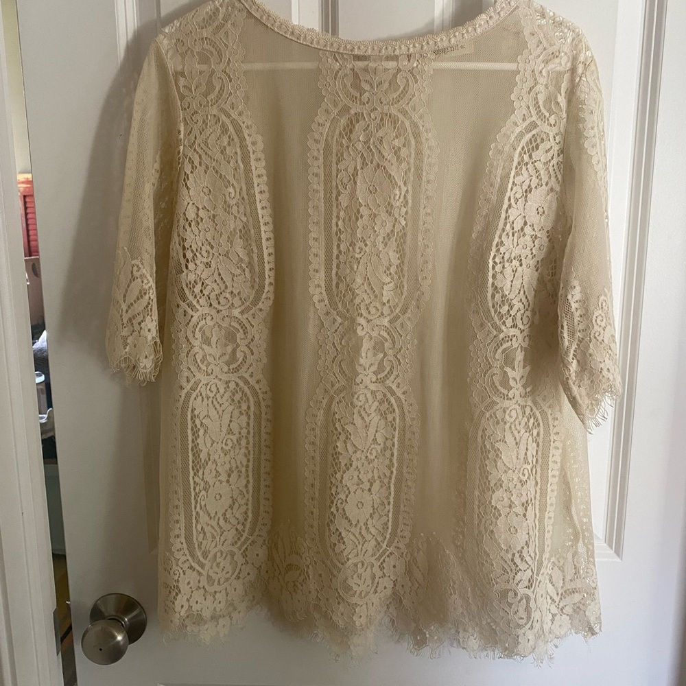 Rewind Elegant Cream Lace Top 1X